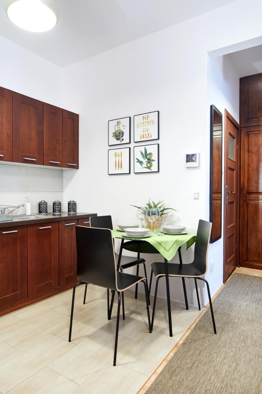 Zoliborz Green Garden Apartment Varşovia Exterior foto